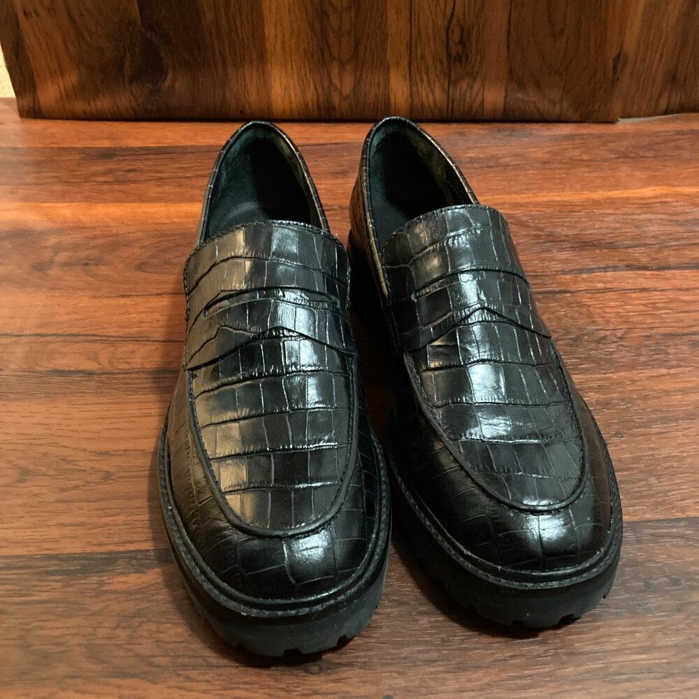 Everlane Black Croc-Embossed Leather Loafers